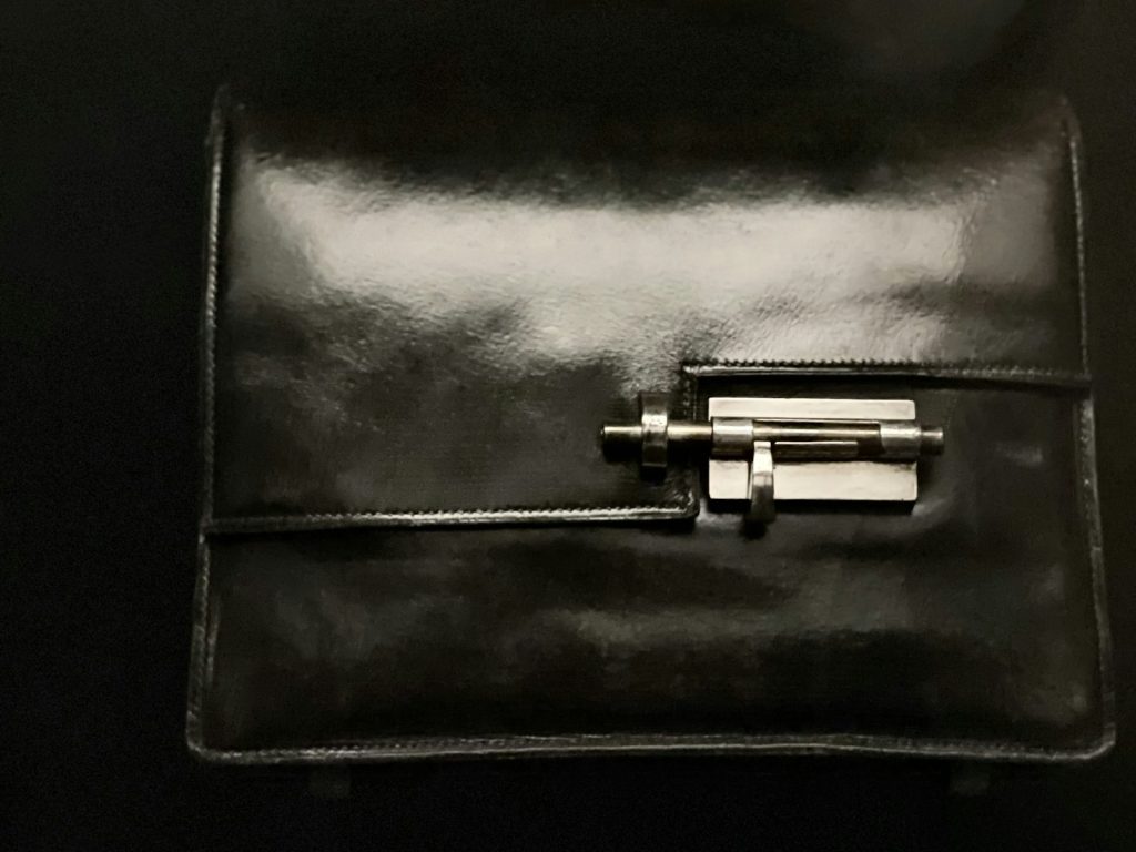 Best Crocodile Handbags: What Actually Matters