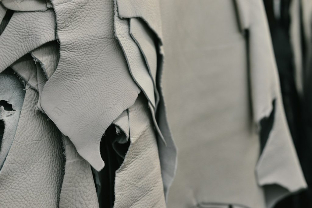 Crocodile Leather Tannery: From Skin to Finished Hide