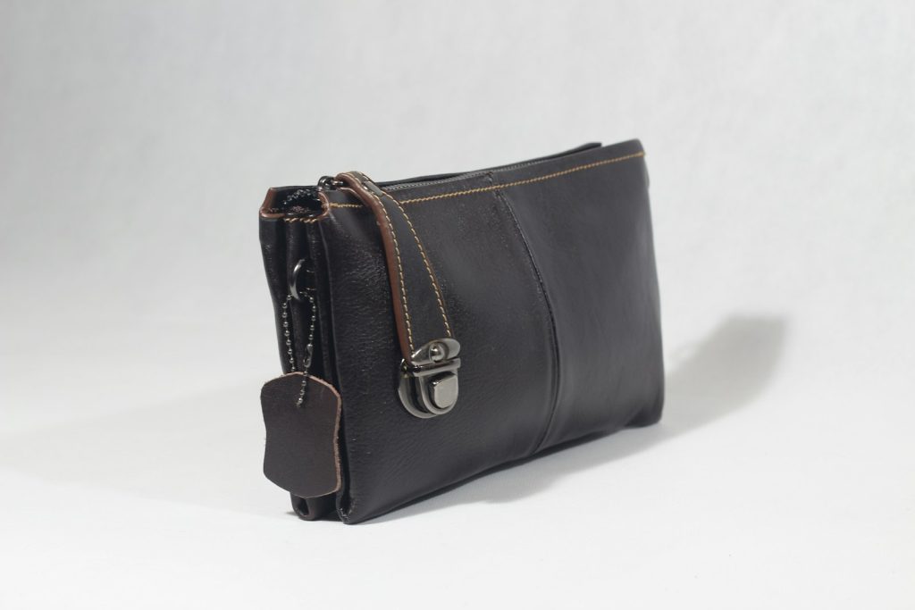 Crocodile Leather vs Calf Leather for Bags